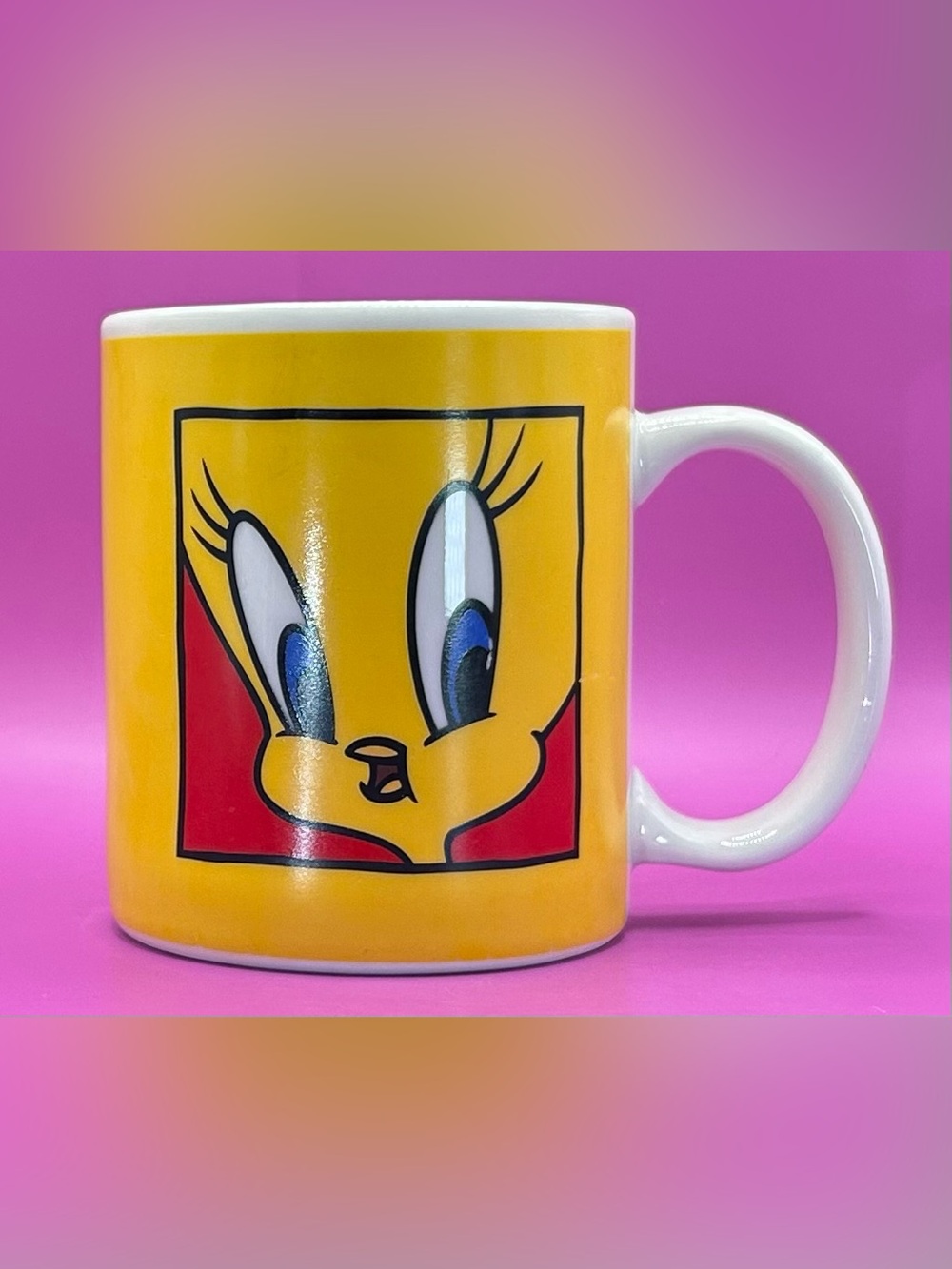 Vintage 1991 Tweety Bird Ceramic Mug Warner Bros Yellow Cup